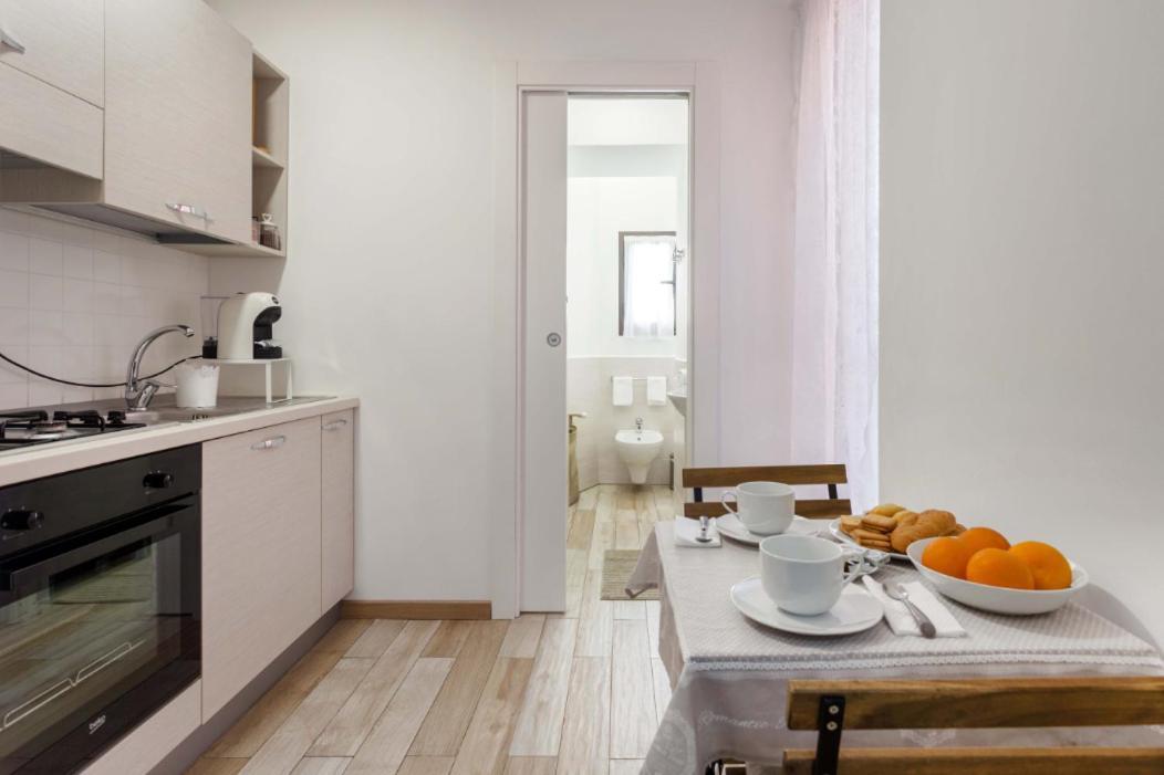 Centre Apartment Grotte Bianche 2 Catánia Buitenkant foto